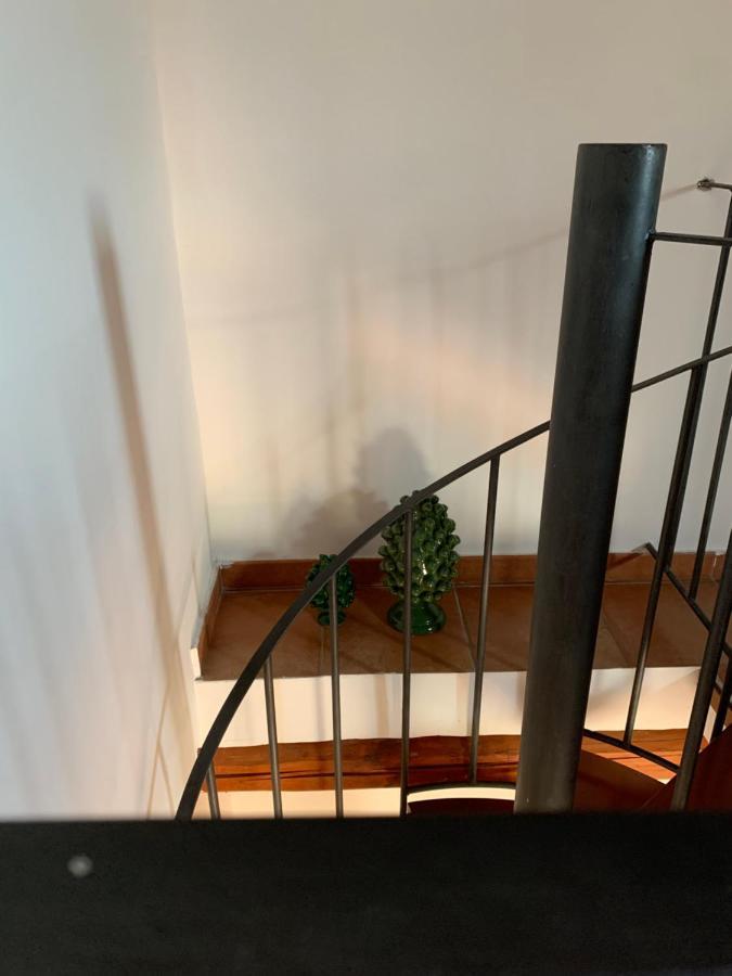 דירות פלרמו Palazzo Resuttana מראה חיצוני תמונה