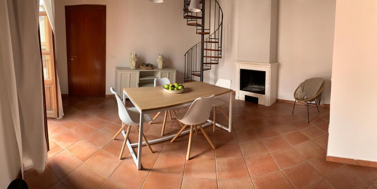 דירות פלרמו Palazzo Resuttana מראה חיצוני תמונה