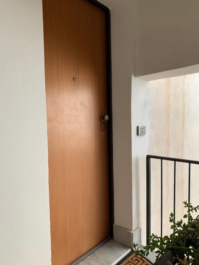 דירות פלרמו Palazzo Resuttana מראה חיצוני תמונה