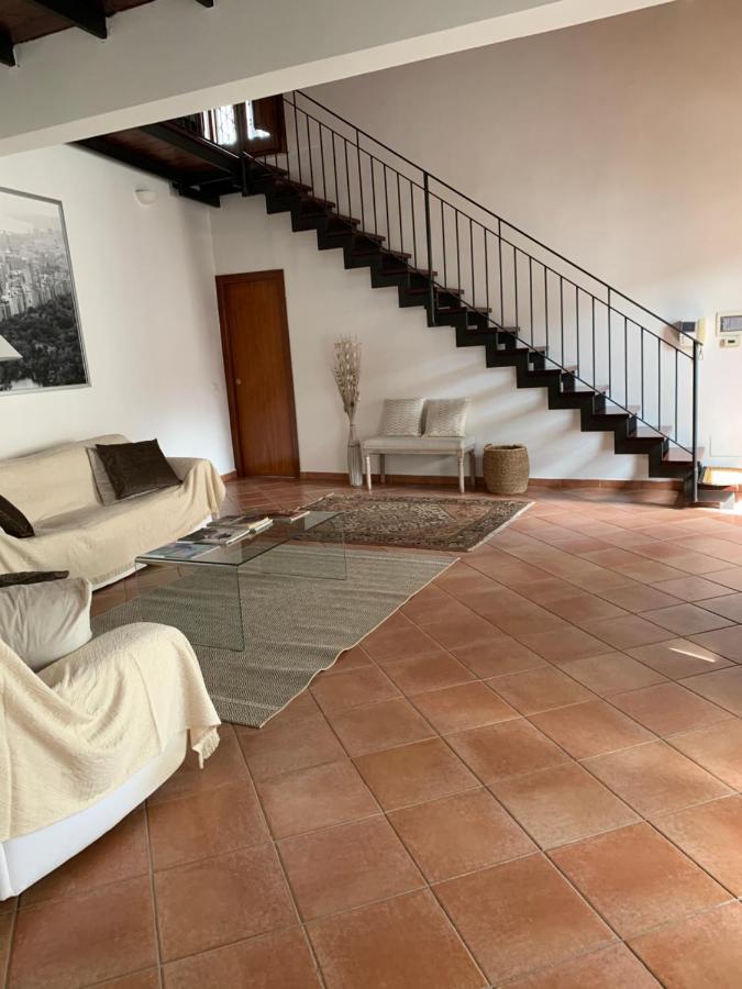 דירות פלרמו Palazzo Resuttana מראה חיצוני תמונה