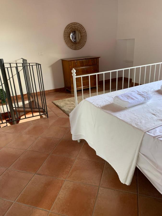 דירות פלרמו Palazzo Resuttana מראה חיצוני תמונה